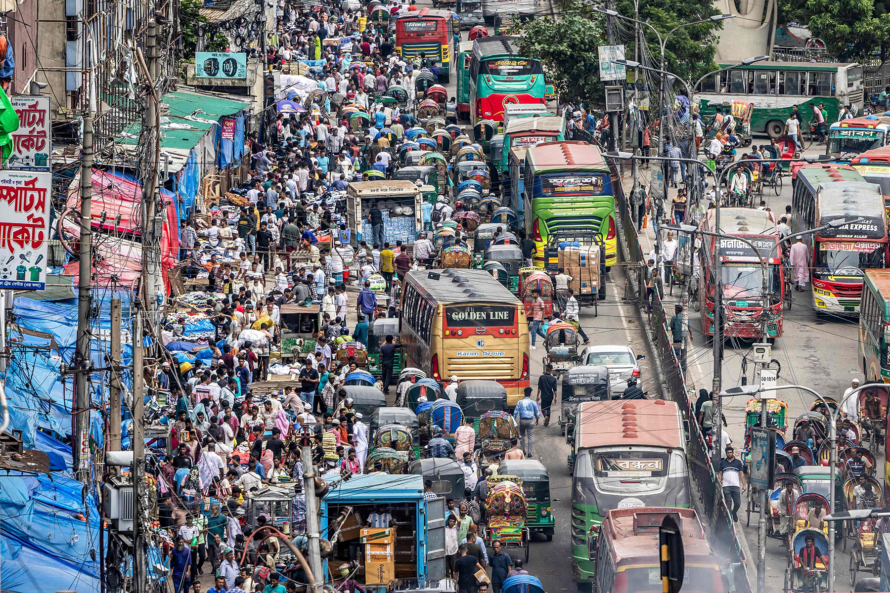 विश्व दिनभर पाँच तस्बिरमा : बलात्कारमा सत्ताको खेलदेखि कमलाको राष्ट्रपति दौडसम्म