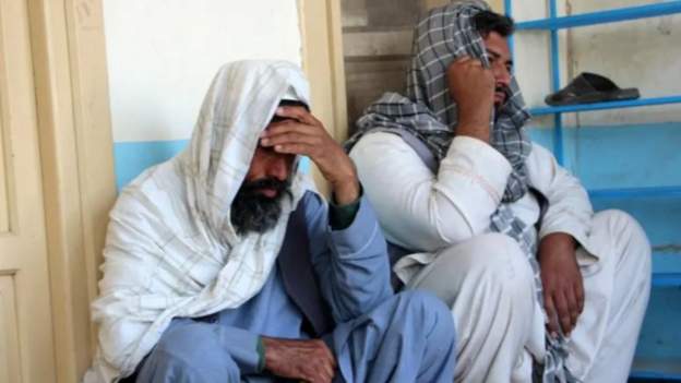 अफगानिस्तान : कान्दाहारमा भएको आत्मघाती विस्फोटमा २१ जनाको मृत्यु, आईएसले लियो जिम्मेवारी