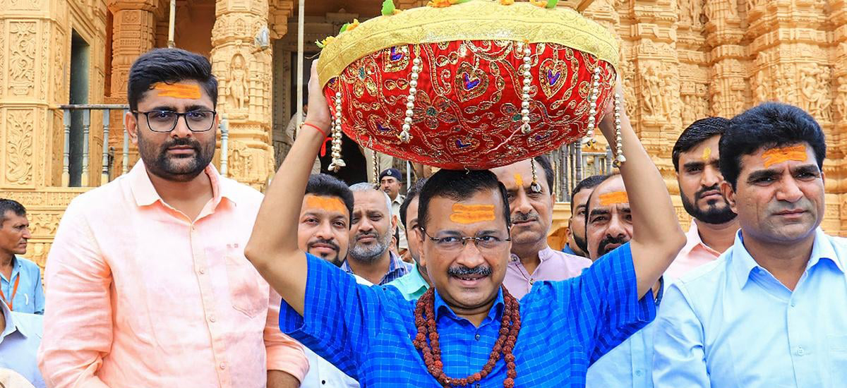 दिल्लीमा आम आदमी पार्टी लज्जास्पद हार्नुको कारण- केजरीवालले आफ्नो छवि आफैं बिगारेका हुन्?