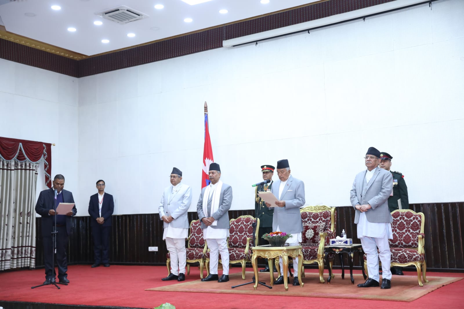 रविभन्दा तल्लो वरियतामा सरकारमा गएका यादवको तर्क'जनताको सेवा गर्न वरियताको मतलब हुन्न’