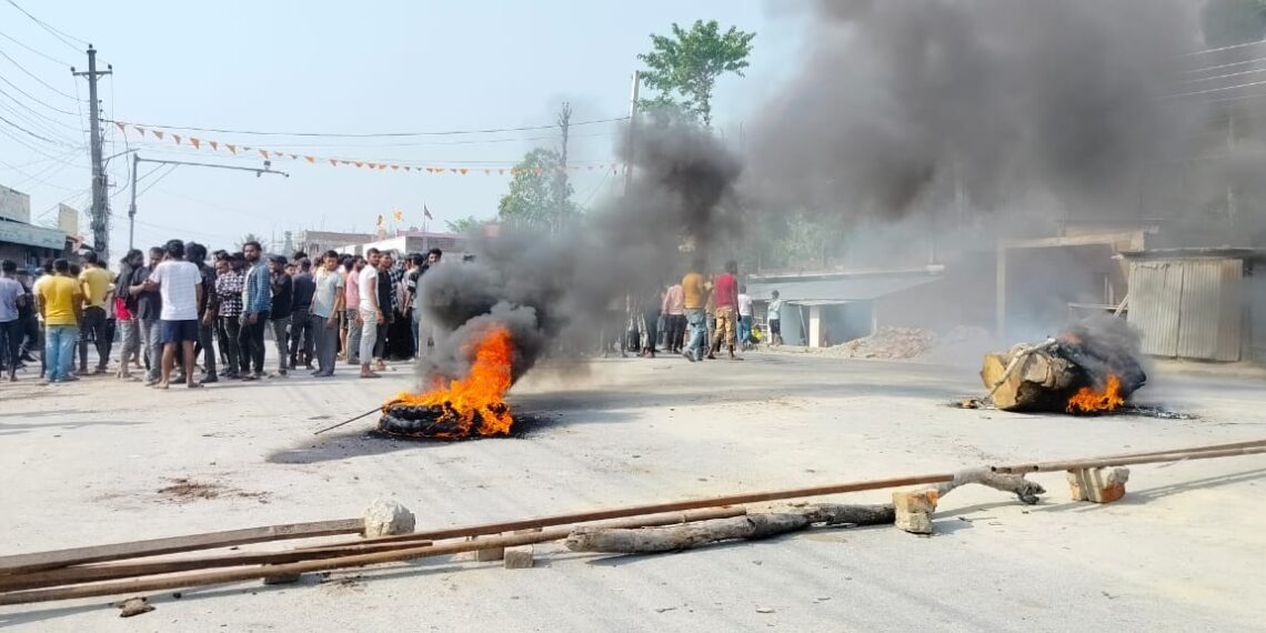 हिन्दु-मुस्लिम युवा समूहबीचको झडपपछि सुनसरीका पाँच पालिकामा अनिश्चितकालीन कर्फ्यू