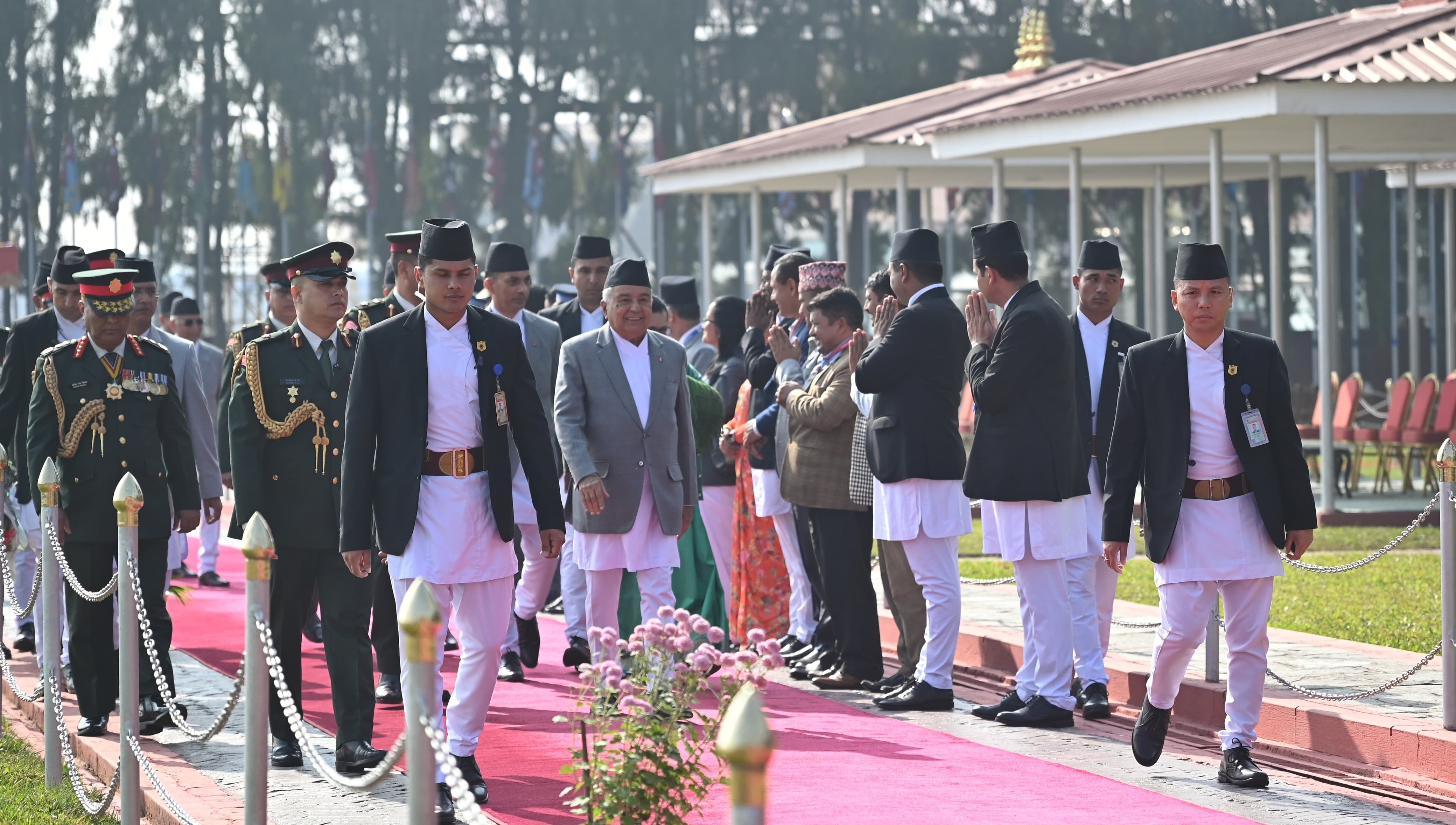 राष्ट्रपति पौडेल स्वदेश फिर्ता