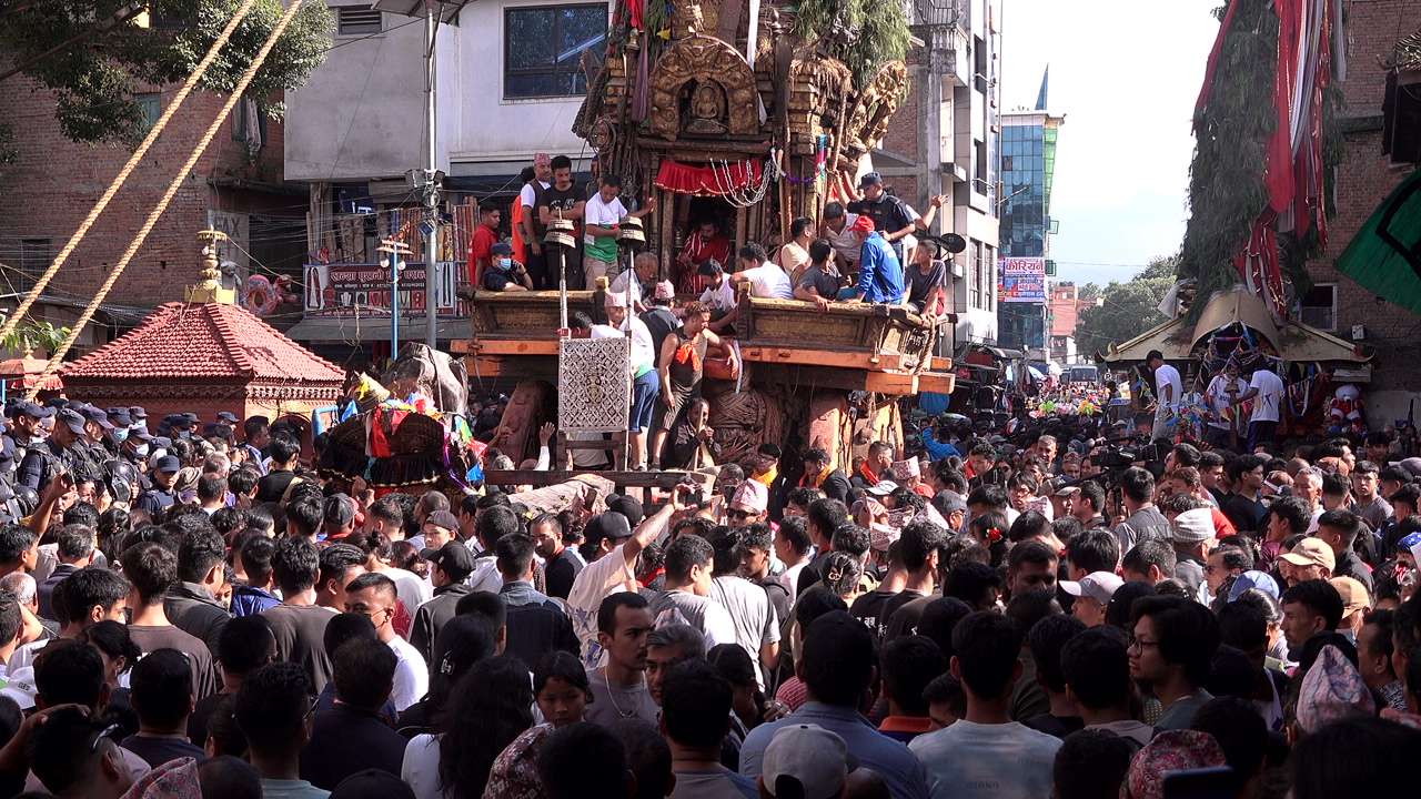 भोटो देखाउने दिन साउन २० आइतबार