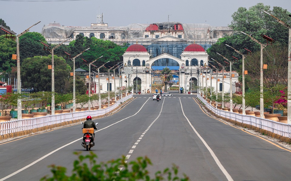 सिंहदरबार अगाडि प्रदर्शन गर्ने १७ जना नियन्त्रणमा