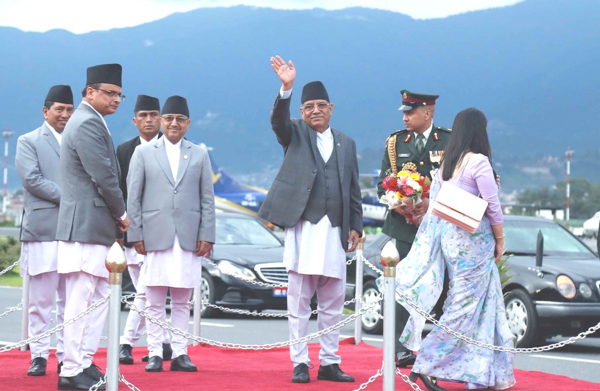 प्रधानमन्त्री प्रचण्ड इटाली प्रस्थान