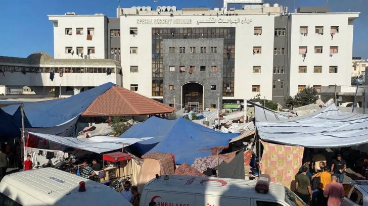 अल-शिफा अस्पताल ‘डेथ जोन’ घोषणा, गेटमै भेटियो ८० जनाको सामुहिक चिहान