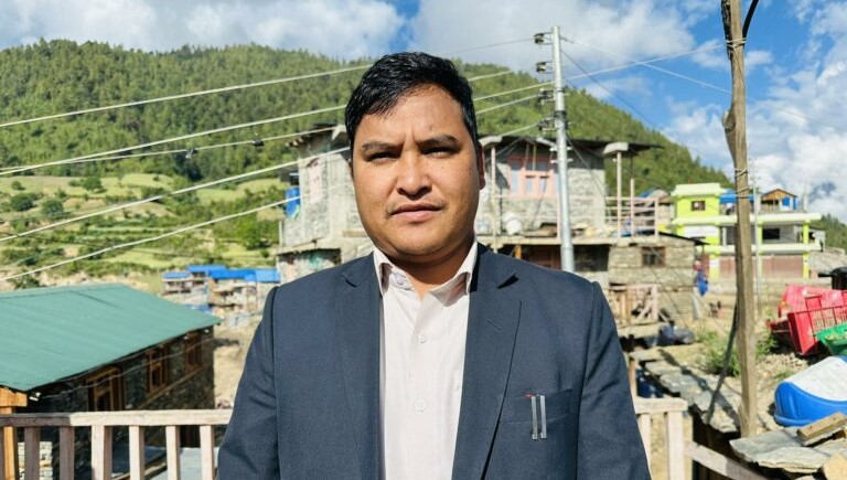 सोरु गाउँपालिकाका तत्कालीन प्रशासकीय अधिकृत मल्लसहित ११ जना विरुद्ध २३ लाख भ्रष्टाचारको आरोपपत्र दायर