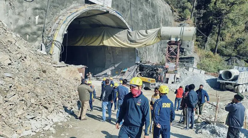 उत्तरकाशीमा सुरुङ भत्किएर फसेका ४० कामदार सकुशल, उद्धार जारी