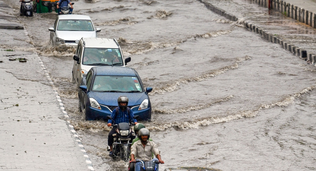 भारतका अधिकांश राज्यमा भारी वर्षा, दिल्लीमा ४१ वर्षयताकै ठूलो वर्षा