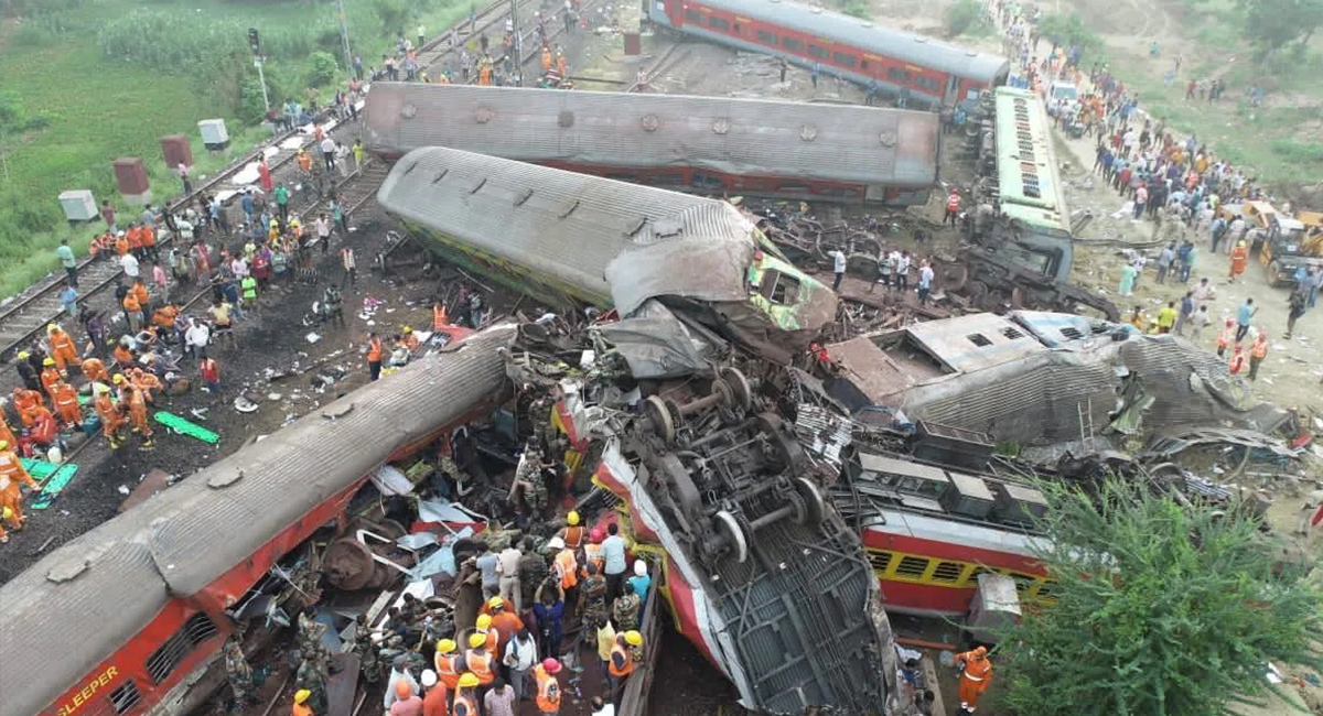 भारत रेल दुर्घटनामा मृत्यु हुनेको संख्या २८० नाघ्यो, प्रधानमन्त्री मोदीले बोलाए आकस्मिक बैठक
