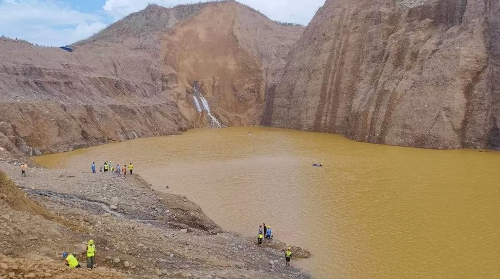 म्यानमारको खानीमा गएको पहिरोमा पुरिएकामध्ये १९ जनाको शव निकालियो