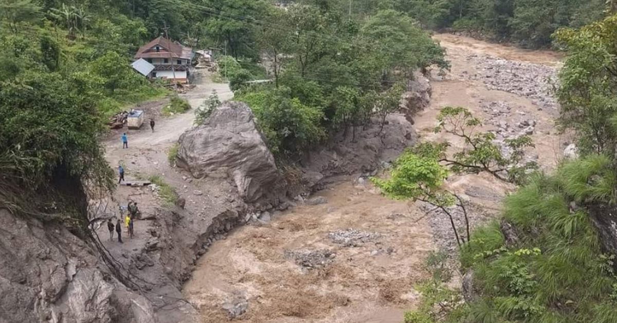 बाढीले बगाउँदा उदयपुरमा २ जनाको ज्यान गयो