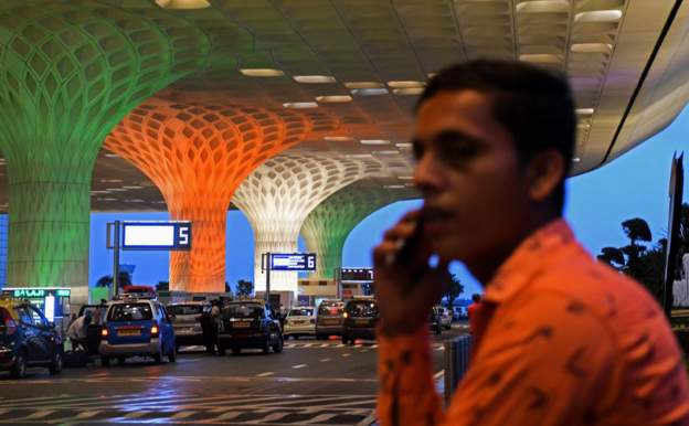 मुम्बई एयरपोर्टको टर्मिनल २ मा बम विस्फोट गर्ने धम्की, १० लाख डलर बिटक्वाइन माग