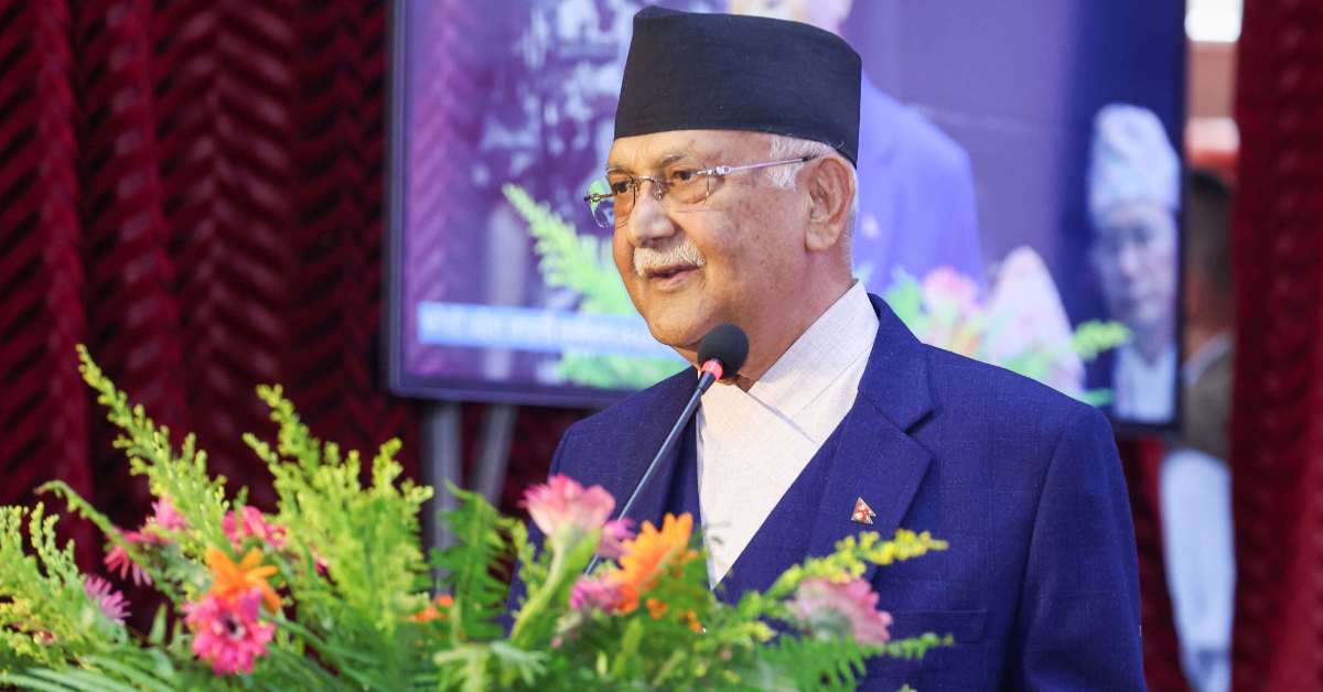 सगरमाथालाई ‘माउन्ट एभरेष्ट’ होइन सगरमाथाकै नामबाट ब्रान्डिङ गरौं : प्रधानमन्त्री ओली