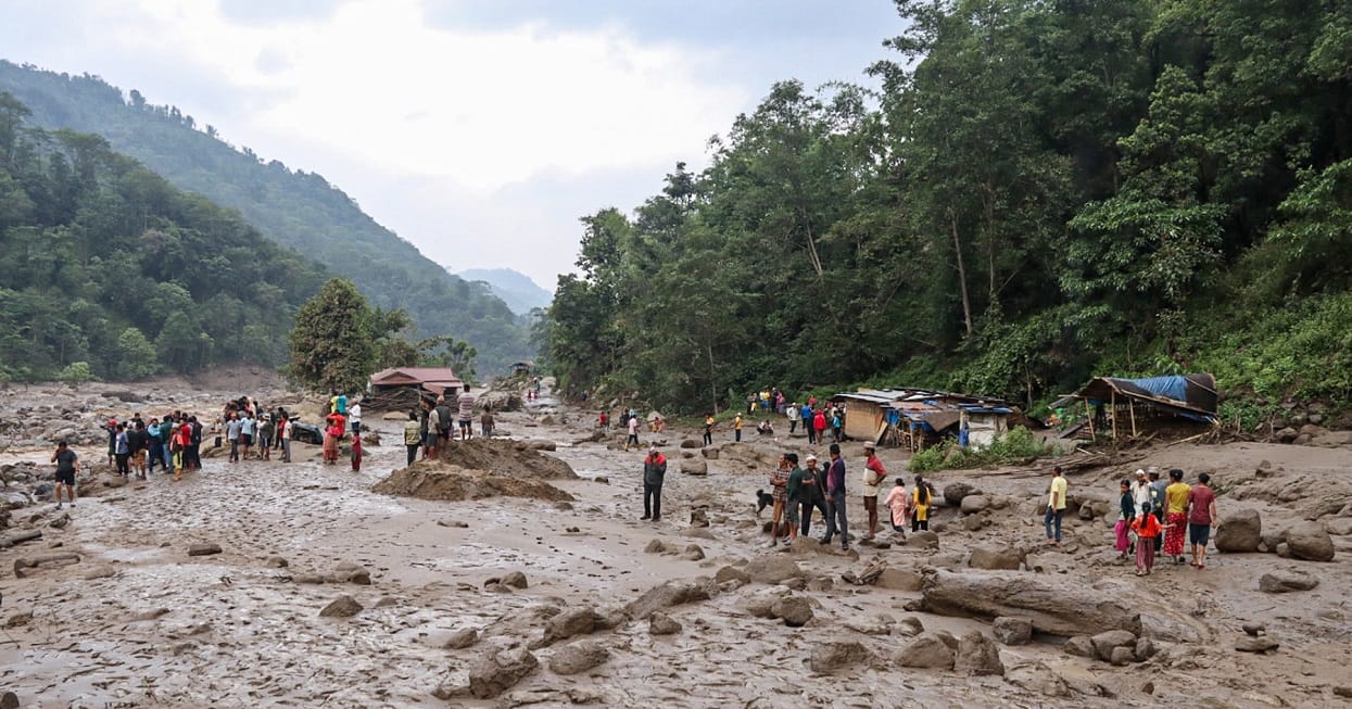 बाढीपहिरोमा परी ६ जनाको मृत्यु, २९ जना बेपत्ता