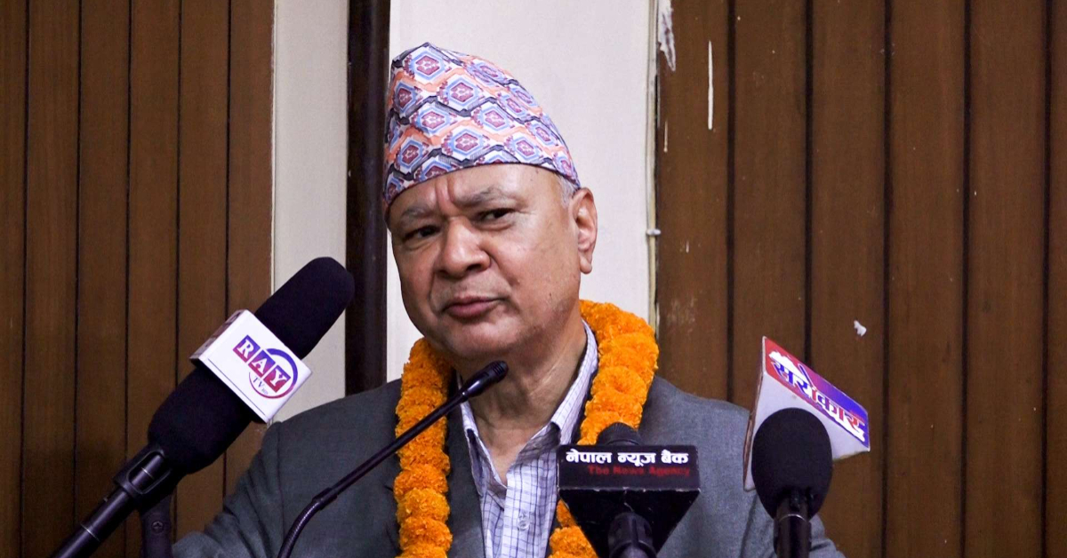 अध्यात्मका बारेमा पढ्न शिक्षामन्त्रीको सुझाव