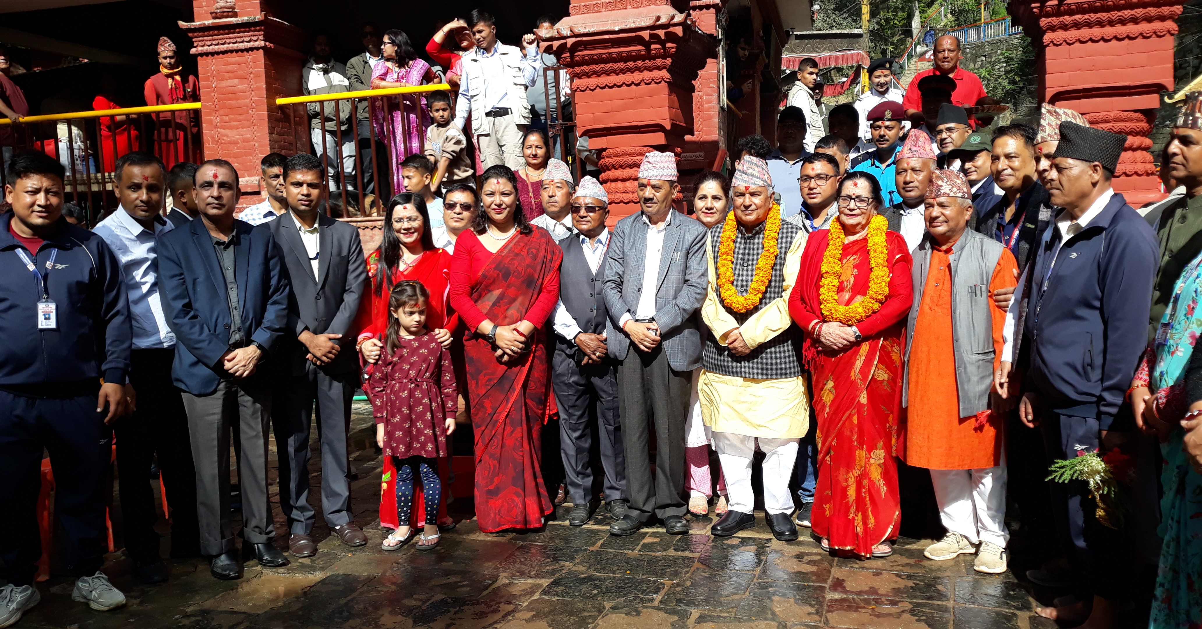 राष्ट्रपति पौडेलद्वारा दक्षिणकाली मन्दिरमा पूजाअर्चना