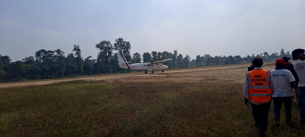 टिकापुरमा ३८ वर्षपछि विमान उडान परीक्षण, तिहारपछि नियमित उडान गरिने