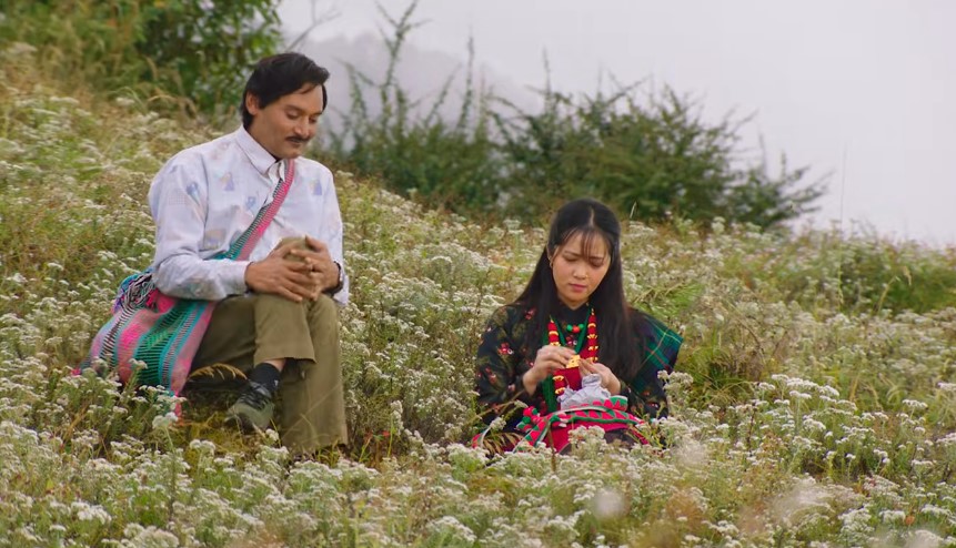 पहिलो साताको कमाइ ढाँटेको ‘ऊनको स्वीटर’ले दोस्रो हप्तामा आठ करोड १० लाख कमाएको निर्माण पक्षको दाबी