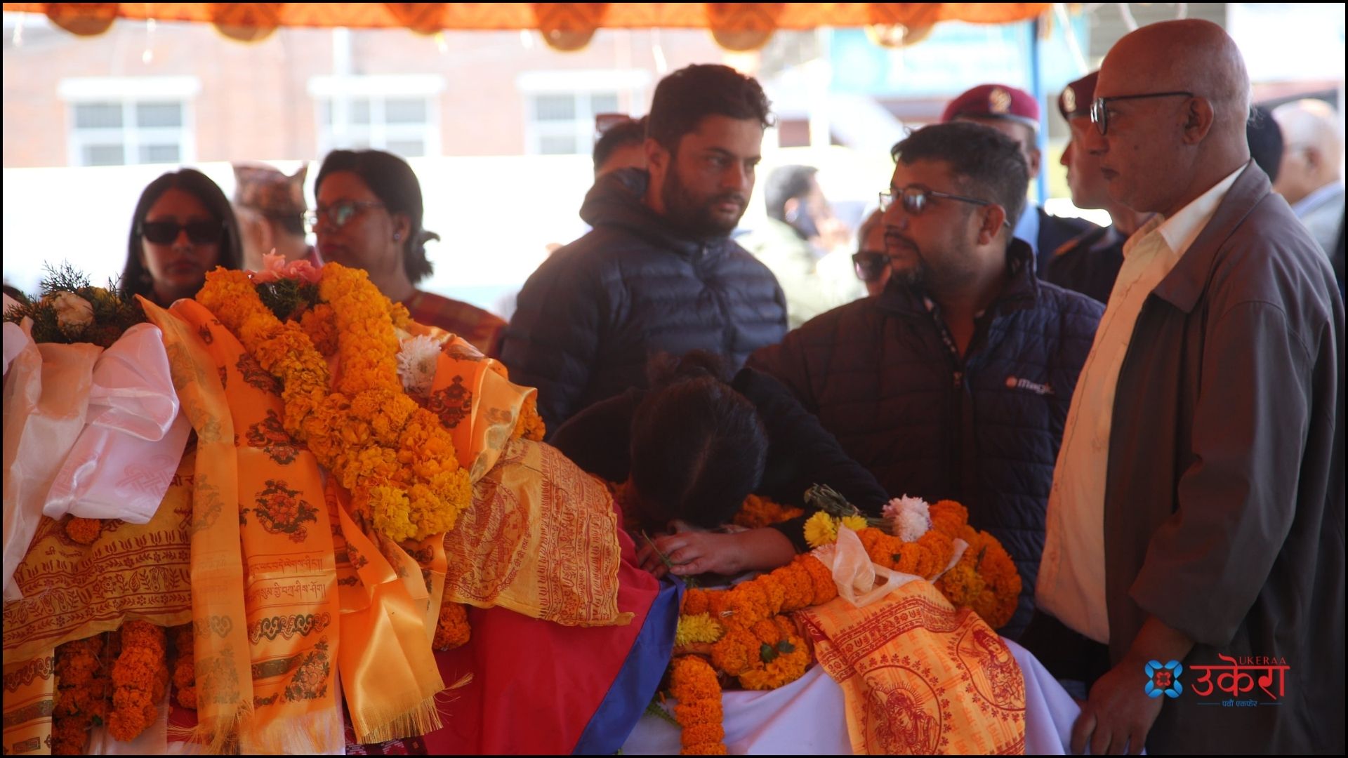 श्रद्धाञ्जली सभामा शोकमा परिवारका सदस्य।